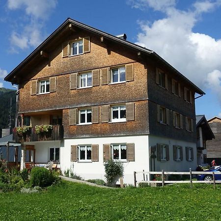 Pension Haus Romy Schoppernau Buitenkant foto