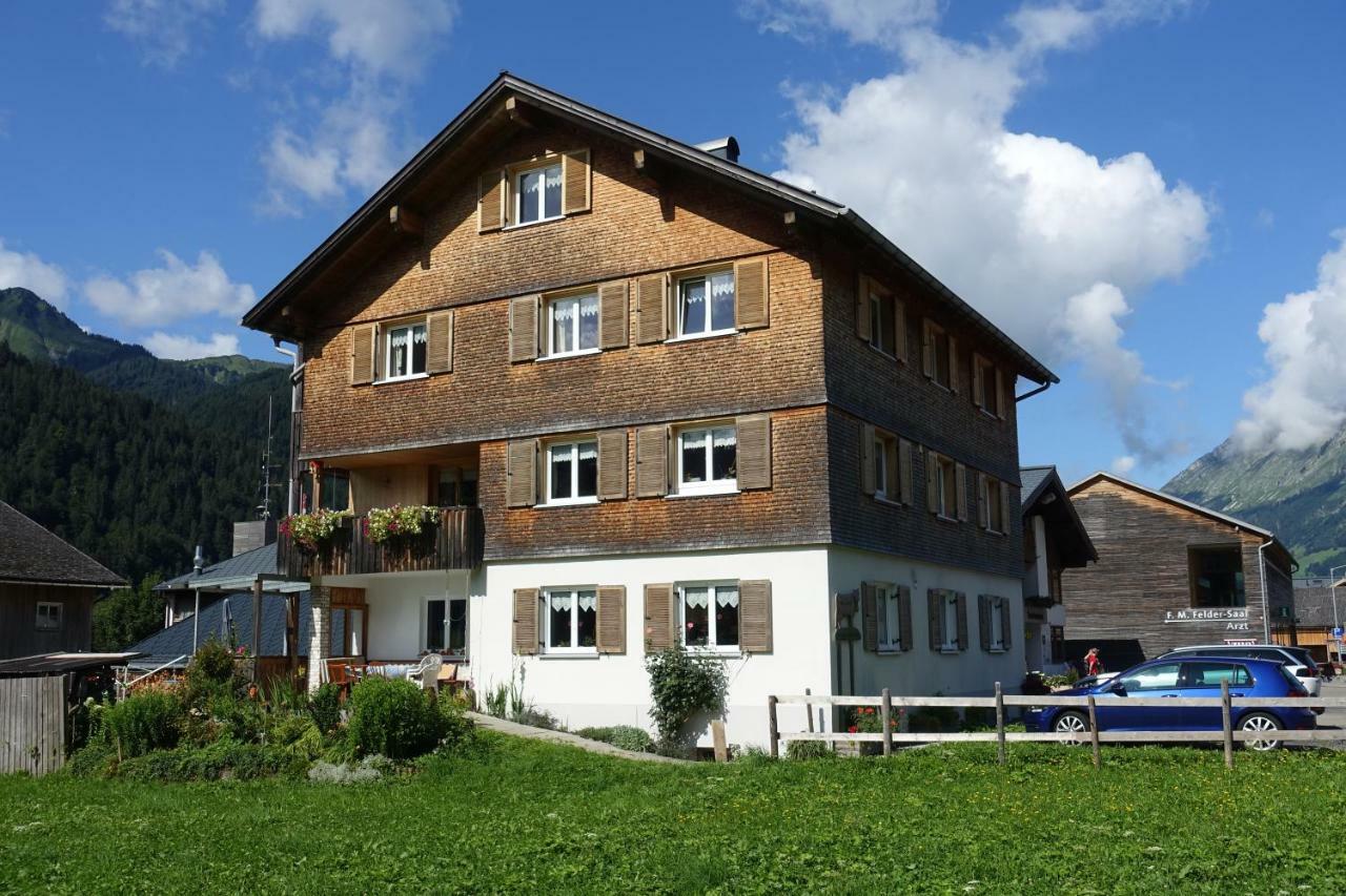 Pension Haus Romy Schoppernau Buitenkant foto