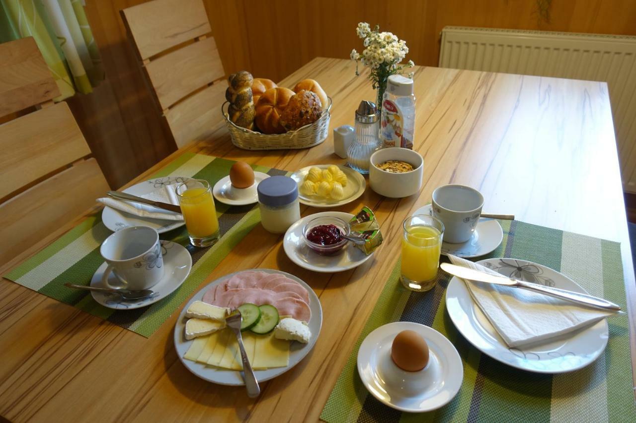 Pension Haus Romy Schoppernau Buitenkant foto