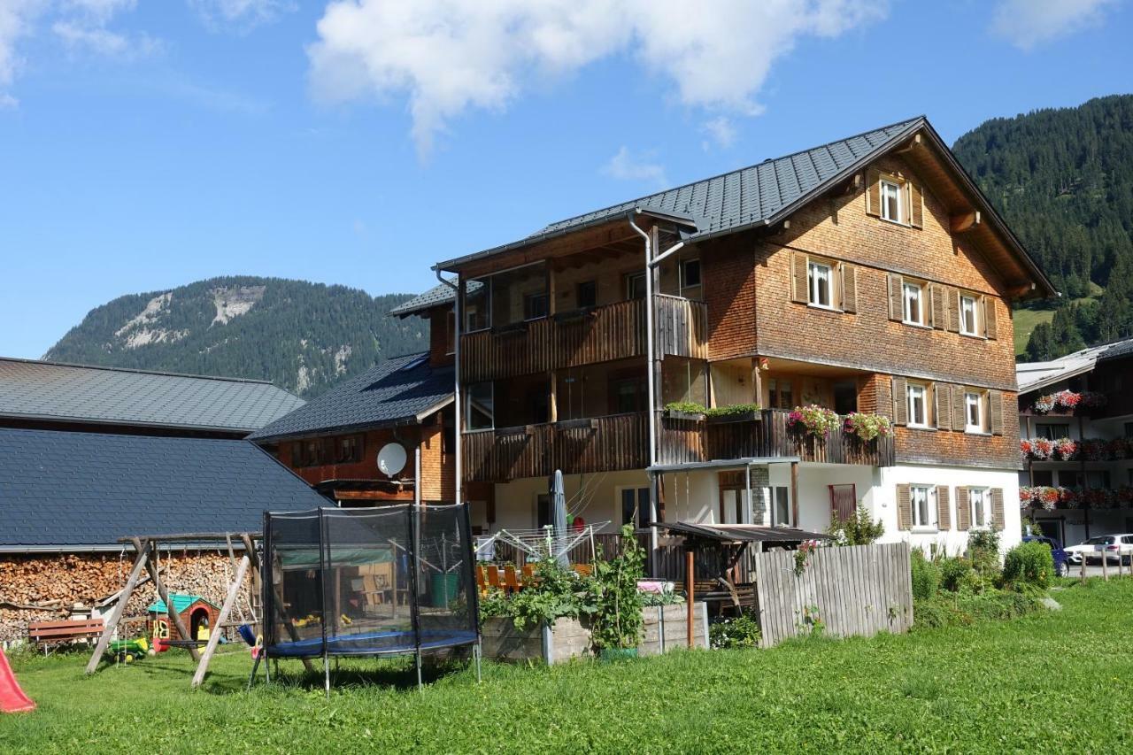 Pension Haus Romy Schoppernau Buitenkant foto